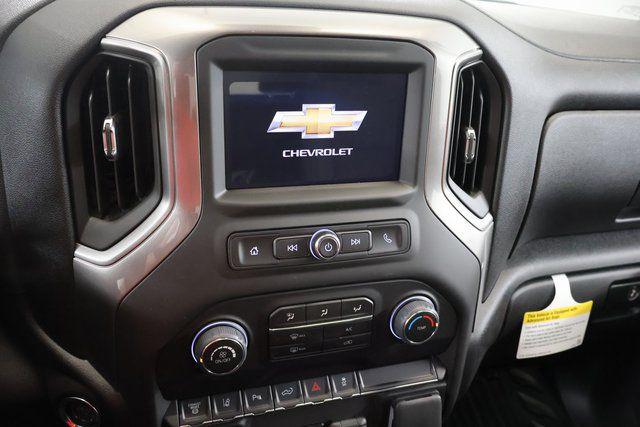 2026 Chevrolet Silverado 3500HD Crew Cab, Long Bed, WT Dual Rear Wheel, RWD