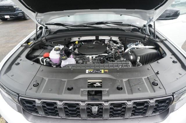2026 Jeep Grand Cherokee 85th Anniversary Edition