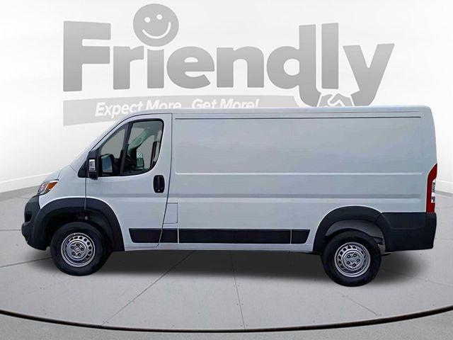 2026 Ram ProMaster 2500 Cargo Van Tradesman Low Roof 136" WB w/Pass Seat