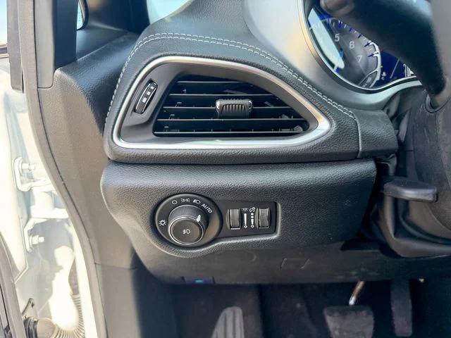 2026 Chrysler Pacifica Limited AWD