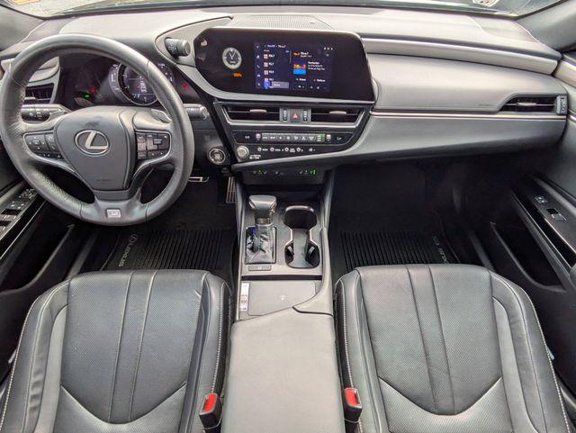 2023 Lexus ES 350 F SPORT Handling