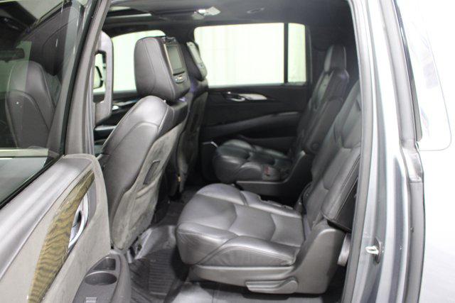 2019 Cadillac Escalade ESV Platinum