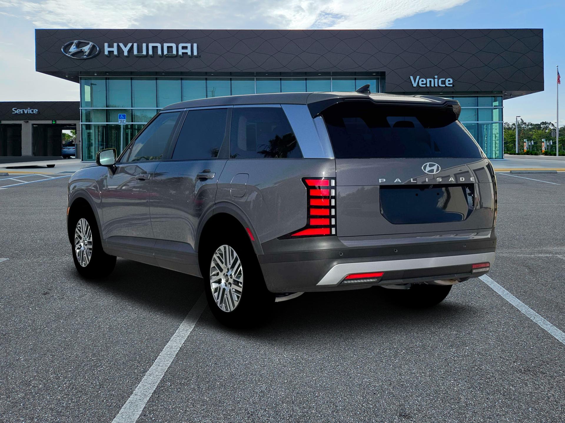 2026 Hyundai PALISADE SE FWD - Image 5
