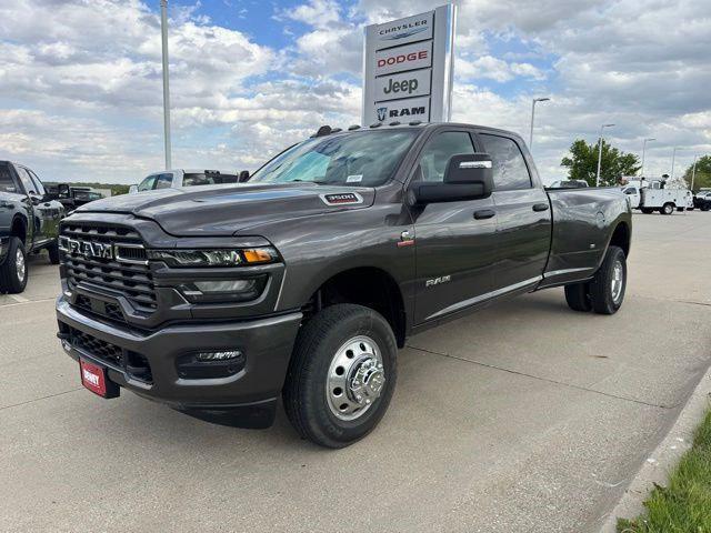 2026 RAM Ram 3500 RAM 3500 BIG HORN CREW CAB 4X4 8 BOX 2026 RAM Ram 3500 RAM 3500 BIG HORN CREW CAB 4X4 8 BOX