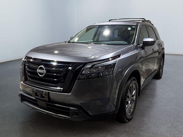 2023 Nissan Pathfinder SV 4WD for sale in Danville, IL