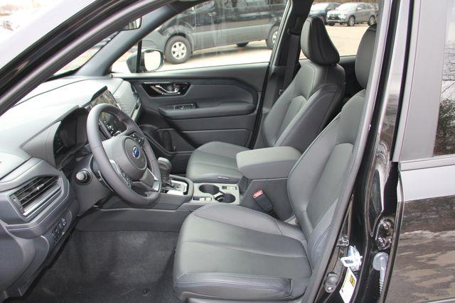 2025 Subaru Forester Limited Hybrid