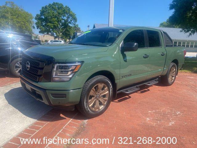 2024 Nissan Titan Crew Cab SV 4x2