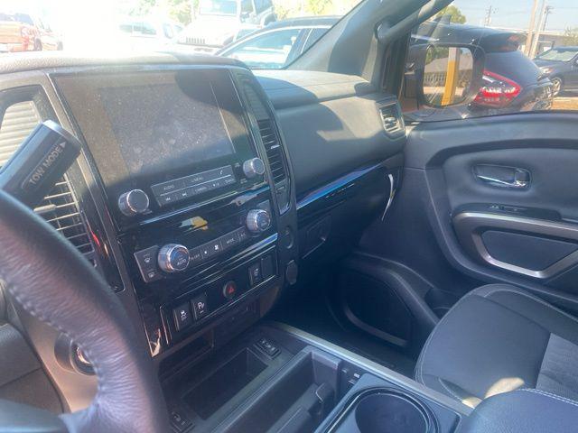 2024 Nissan Titan Crew Cab SV 4x2