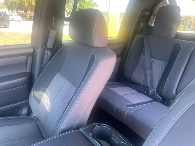 2024 Nissan Titan Crew Cab SV 4x2