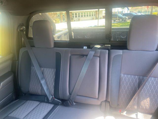 2024 Nissan Titan Crew Cab SV 4x2