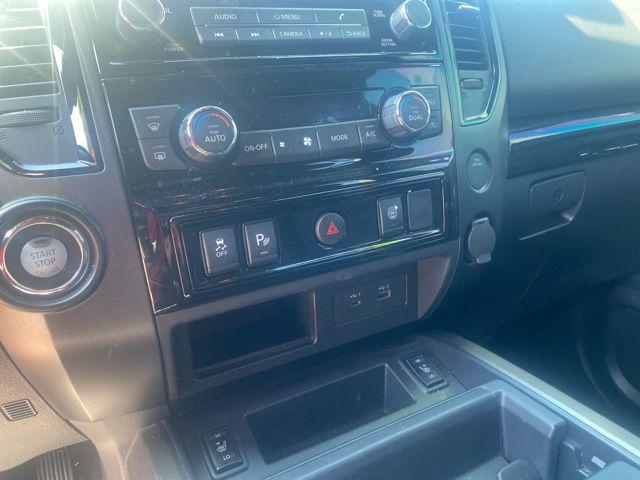 2024 Nissan Titan Crew Cab SV 4x2