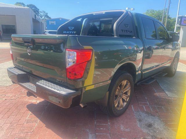 2024 Nissan Titan Crew Cab SV 4x2