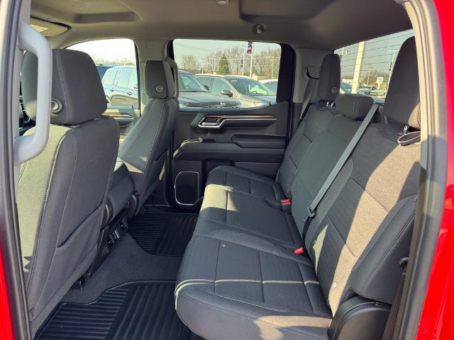 2023 Chevrolet Silverado 1500 4WD Crew Cab Short Bed LT with 2FL