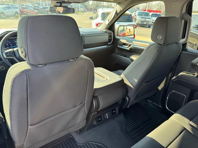 2023 Chevrolet Silverado 1500 4WD Crew Cab Short Bed LT with 2FL