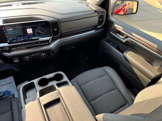 2023 Chevrolet Silverado 1500 4WD Crew Cab Short Bed LT with 2FL