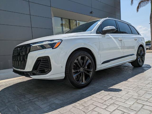 2026 Audi Q7 55 PLUS