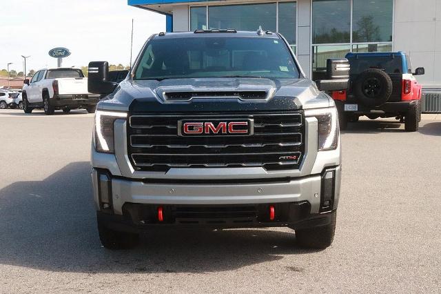 2024 GMC Sierra 2500HD 4WD Crew Cab Standard Bed AT4