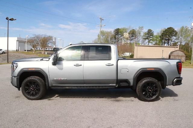 2024 GMC Sierra 2500HD 4WD Crew Cab Standard Bed AT4