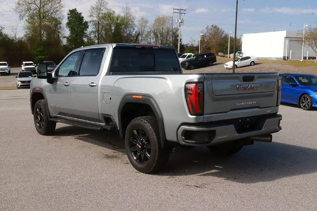 2024 GMC Sierra 2500HD 4WD Crew Cab Standard Bed AT4