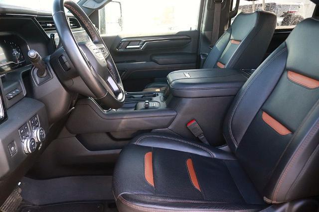 2024 GMC Sierra 2500HD 4WD Crew Cab Standard Bed AT4