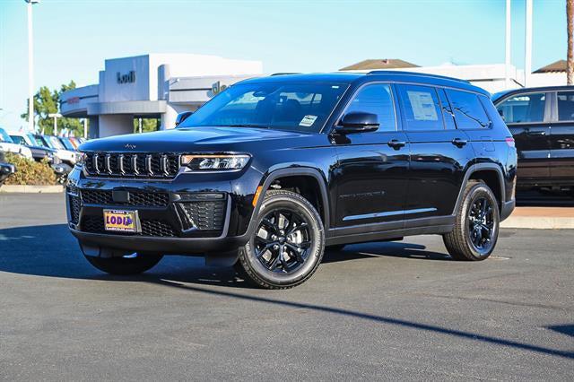 2026 Jeep Grand Cherokee GRAND CHEROKEE L LAREDO ALTITUDE 4X4