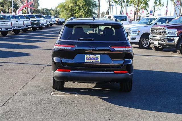 2026 Jeep Grand Cherokee GRAND CHEROKEE L LAREDO ALTITUDE 4X4