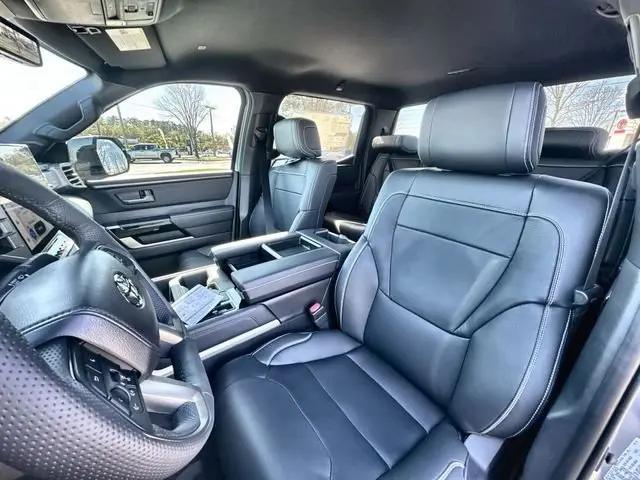 2026 Toyota Tundra Limited CrewMax 6.4' Bed