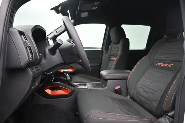 2026 Nissan Frontier Crew Cab PRO-4X 4x4
