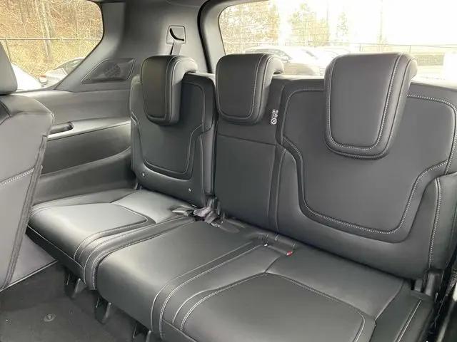 2025 Nissan Armada PRO-4X 4WD