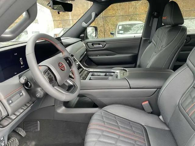 2025 Nissan Armada PRO-4X 4WD