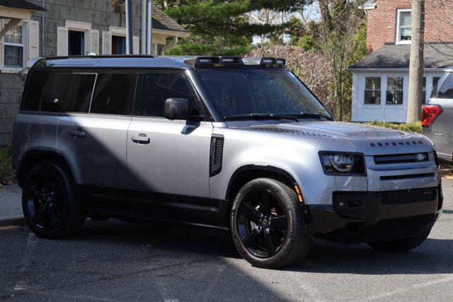 2023 Land Rover Defender 110 X-Dynamic SE