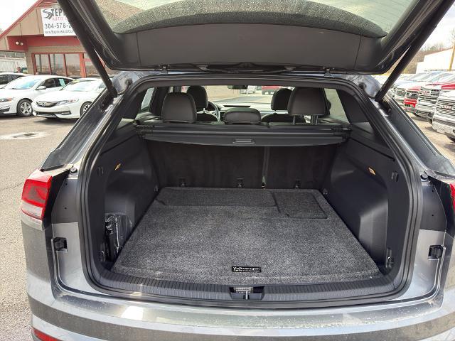2023 Volkswagen Atlas Cross Sport 2.0T SE w/Technology