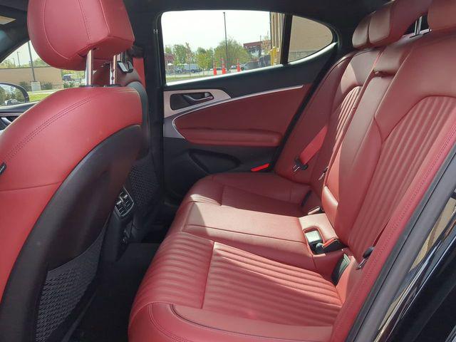 2023 Genesis G70 2.0T AWD