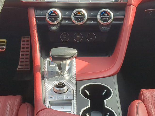 2023 Genesis G70 2.0T AWD