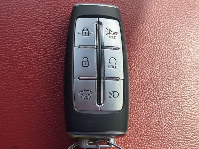 2023 Genesis G70 2.0T AWD