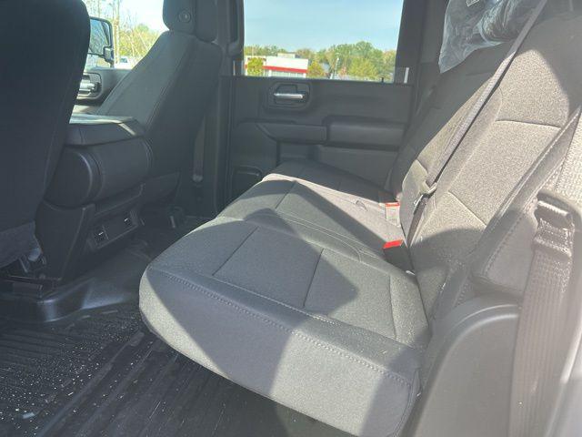 2026 Chevrolet Silverado 3500HD Crew Cab, Long Bed, WT Dual Rear Wheel, RWD