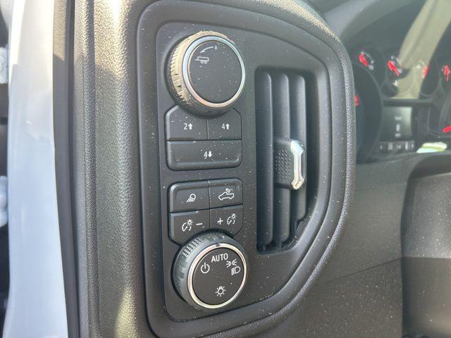 2026 Chevrolet Silverado 3500HD Crew Cab, Long Bed, WT Dual Rear Wheel, RWD