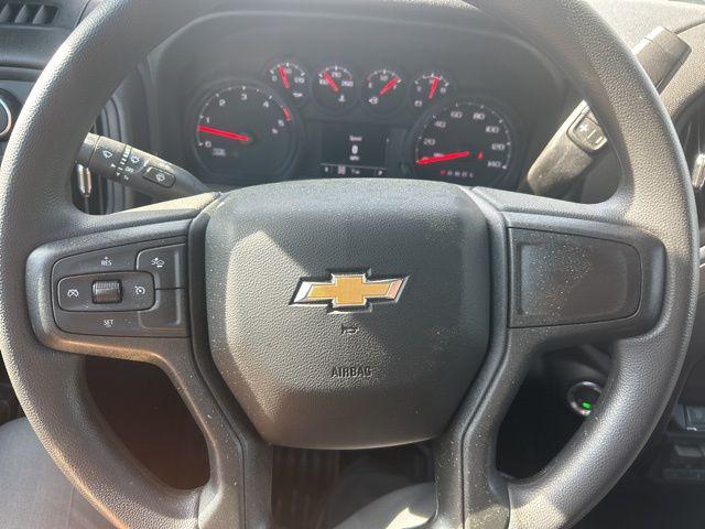 2026 Chevrolet Silverado 3500HD Crew Cab, Long Bed, WT Dual Rear Wheel, RWD