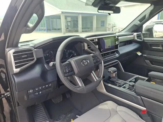2026 Toyota Tundra SR5 CrewMax 5.5' Bed