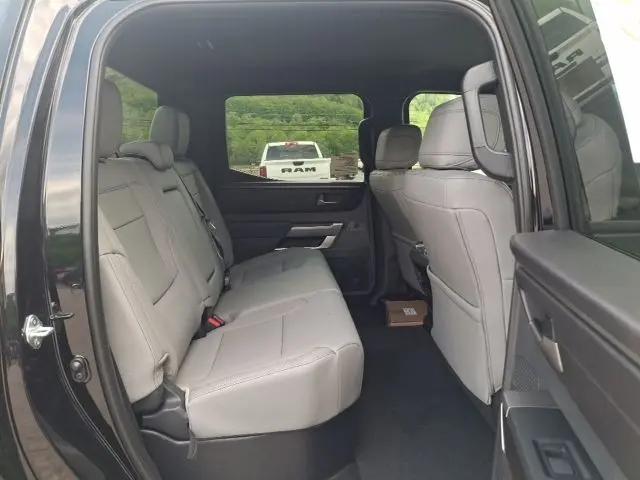 2026 Toyota Tundra SR5 CrewMax 5.5' Bed