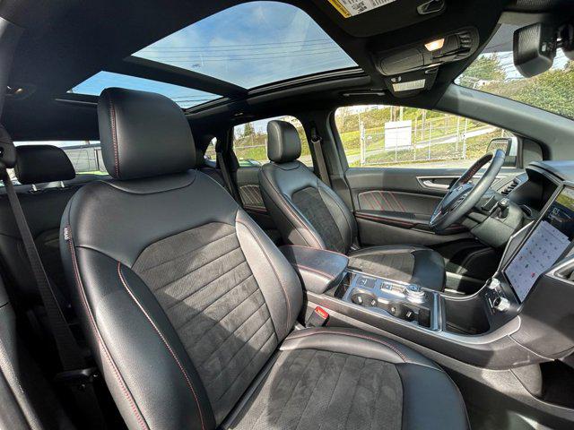 2022 Ford Edge ST-Line