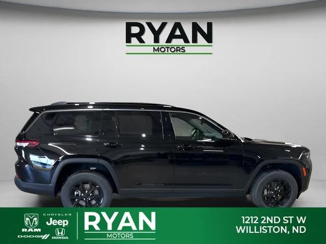 2026 Jeep Grand Cherokee GRAND CHEROKEE L LAREDO ALTITUDE 4X4