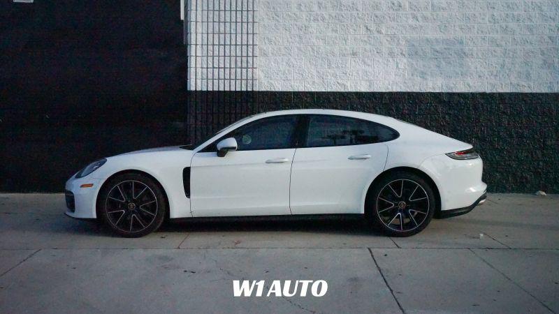 2023 Porsche Panamera 4