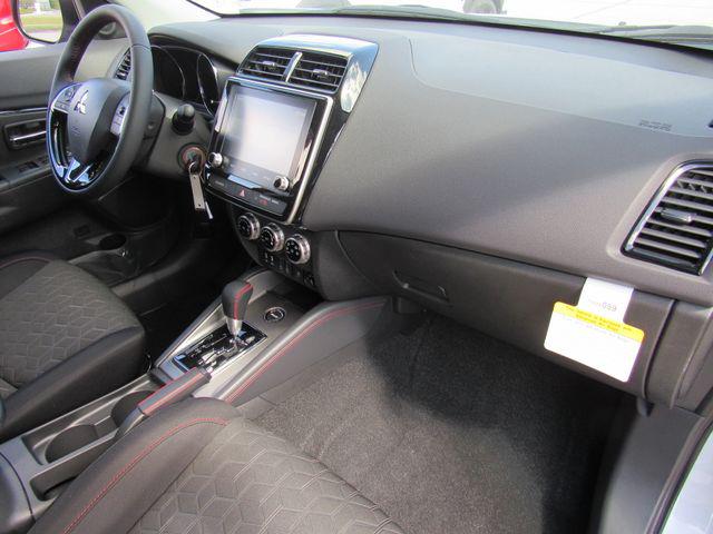 2026 Mitsubishi Outlander Sport 2.0 LE