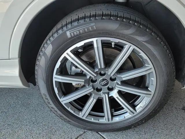 2023 Audi Q7 Premium Plus 45 TFSI quattro Tiptronic