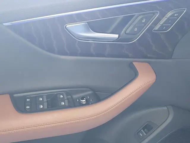 2023 Audi Q7 Premium Plus 45 TFSI quattro Tiptronic