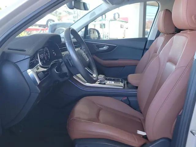 2023 Audi Q7 Premium Plus 45 TFSI quattro Tiptronic