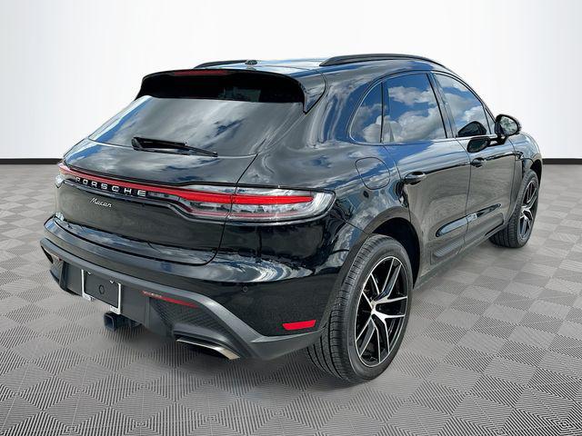 2024 Porsche Macan T