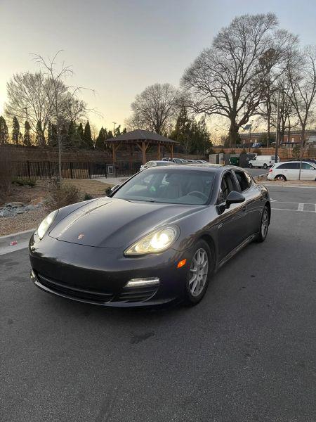 2011 Porsche Panamera Base