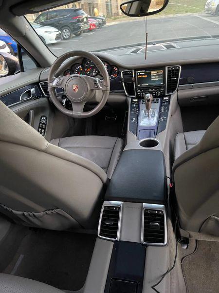 2011 Porsche Panamera Base